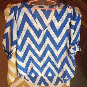 Chevron hi-low top